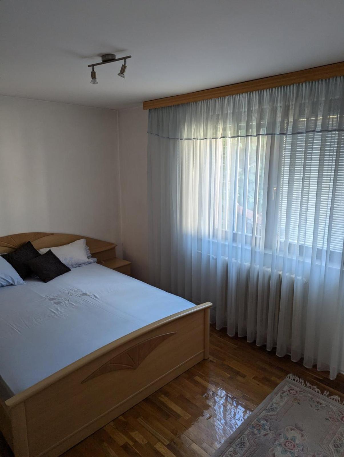 Nova Breka Apartment *